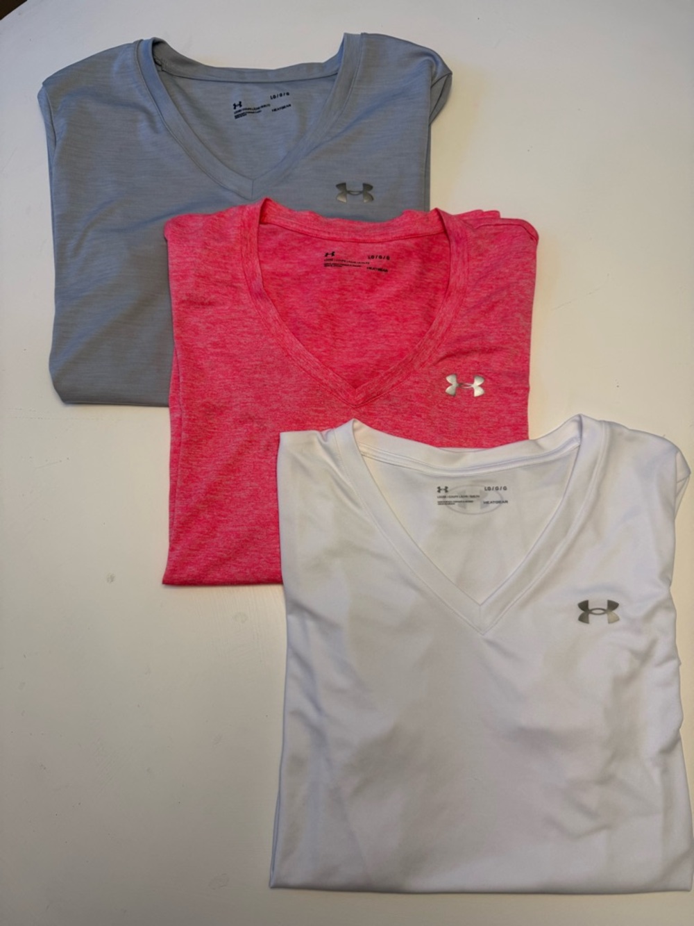 Under Armour Women’s Pink V-Neck Performance Tee